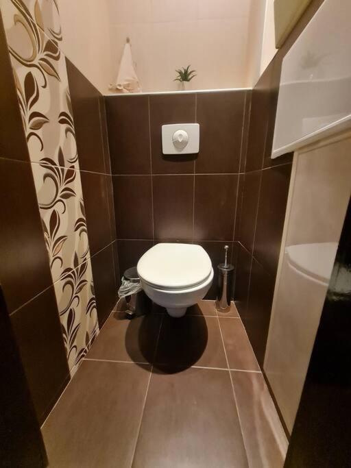 Raya Maisonette, Ideal Center Apartment Sofia Bagian luar foto