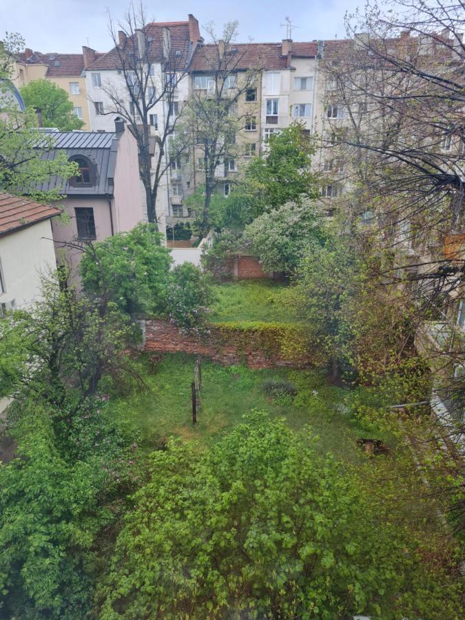 Raya Maisonette, Ideal Center Apartment Sofia Bagian luar foto
